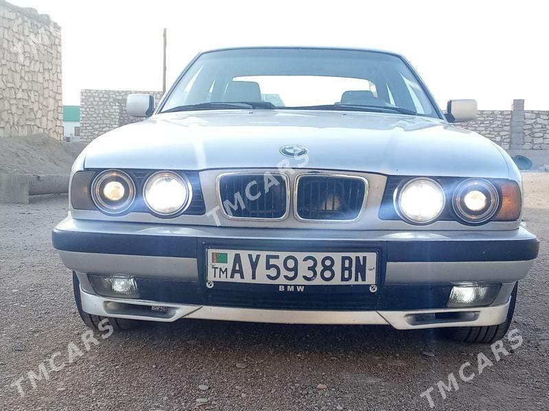 BMW 525 1995 - 65 000 TMT - Джебел - img 4