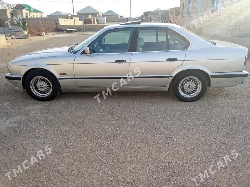 BMW 525 1995 - 65 000 TMT - Джебел - img 5