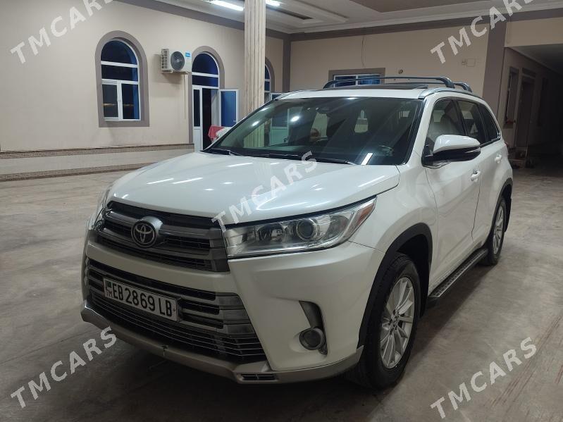 Toyota Highlander 2018 - 440 000 TMT - Türkmenabat - img 7