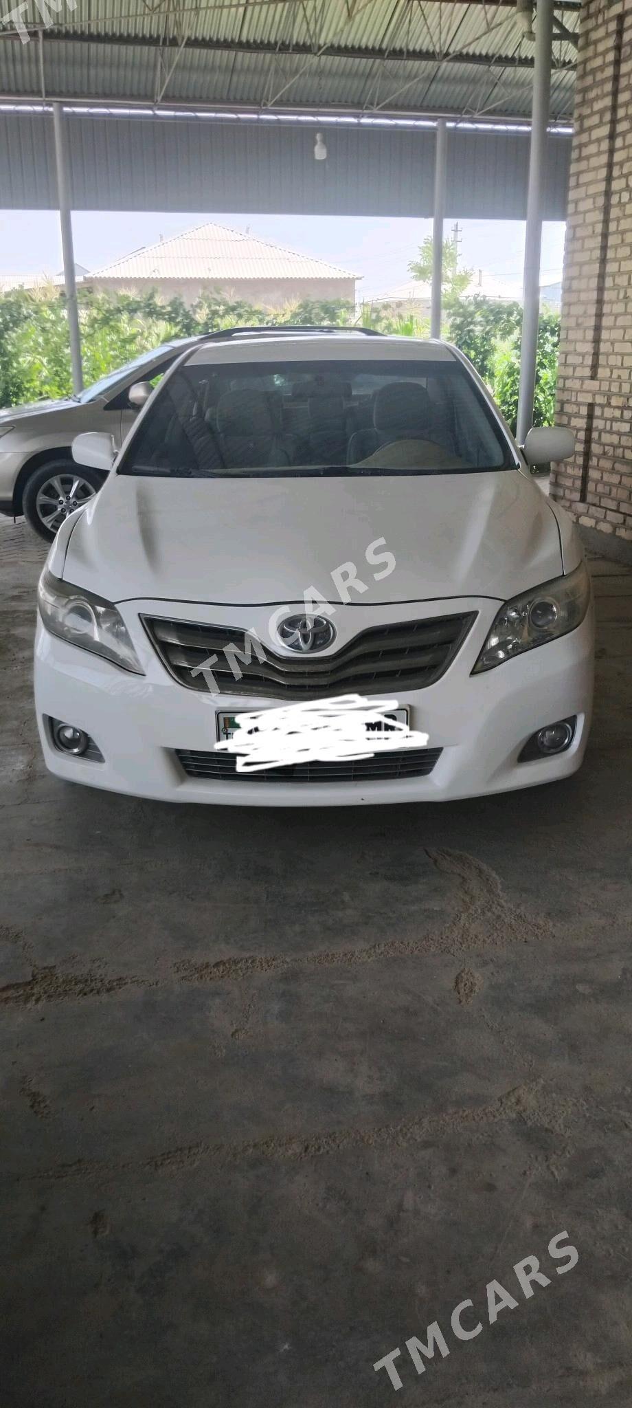 Toyota Camry 2009 - 170 000 TMT - Ёлётен - img 2