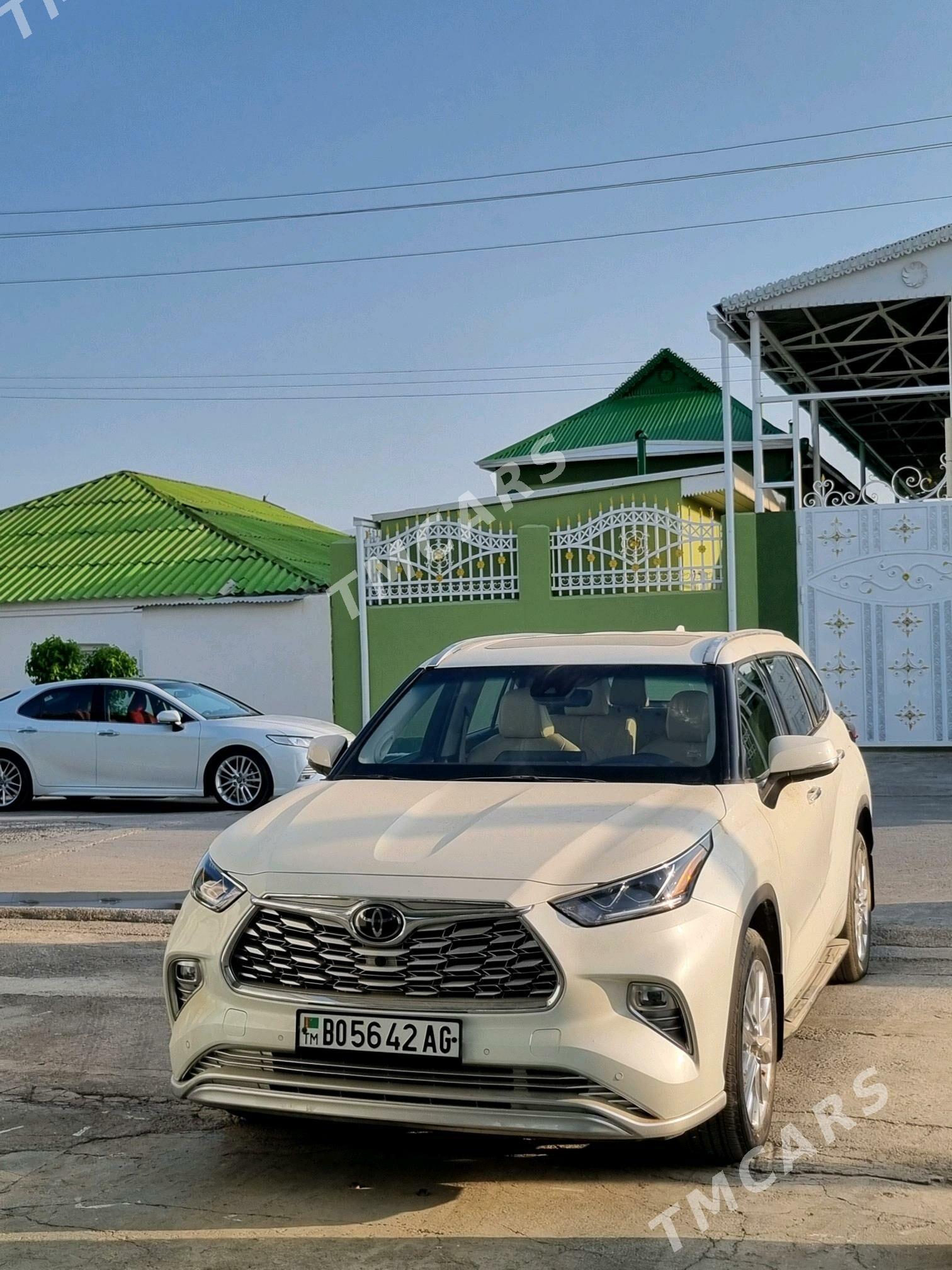 Toyota Highlander 2021 - 750 000 TMT - Aşgabat - img 2