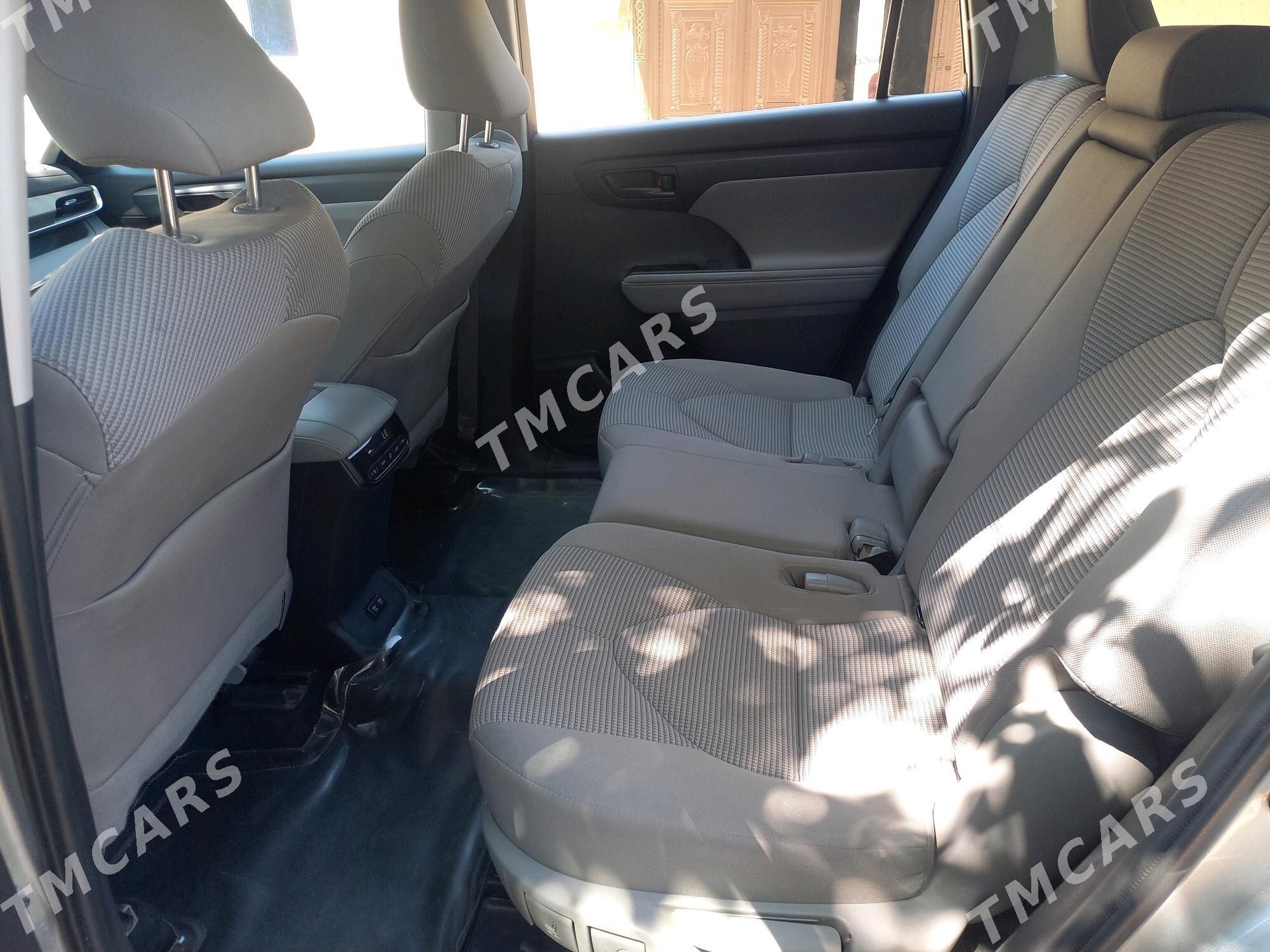 Toyota Highlander 2021 - 500 000 TMT - етр. Туркменбаши - img 4