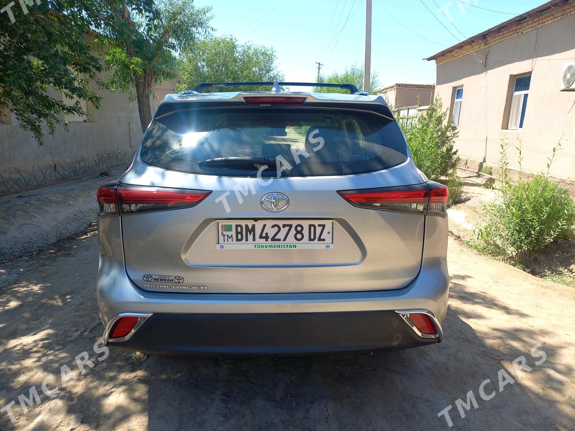 Toyota Highlander 2021 - 500 000 TMT - етр. Туркменбаши - img 5