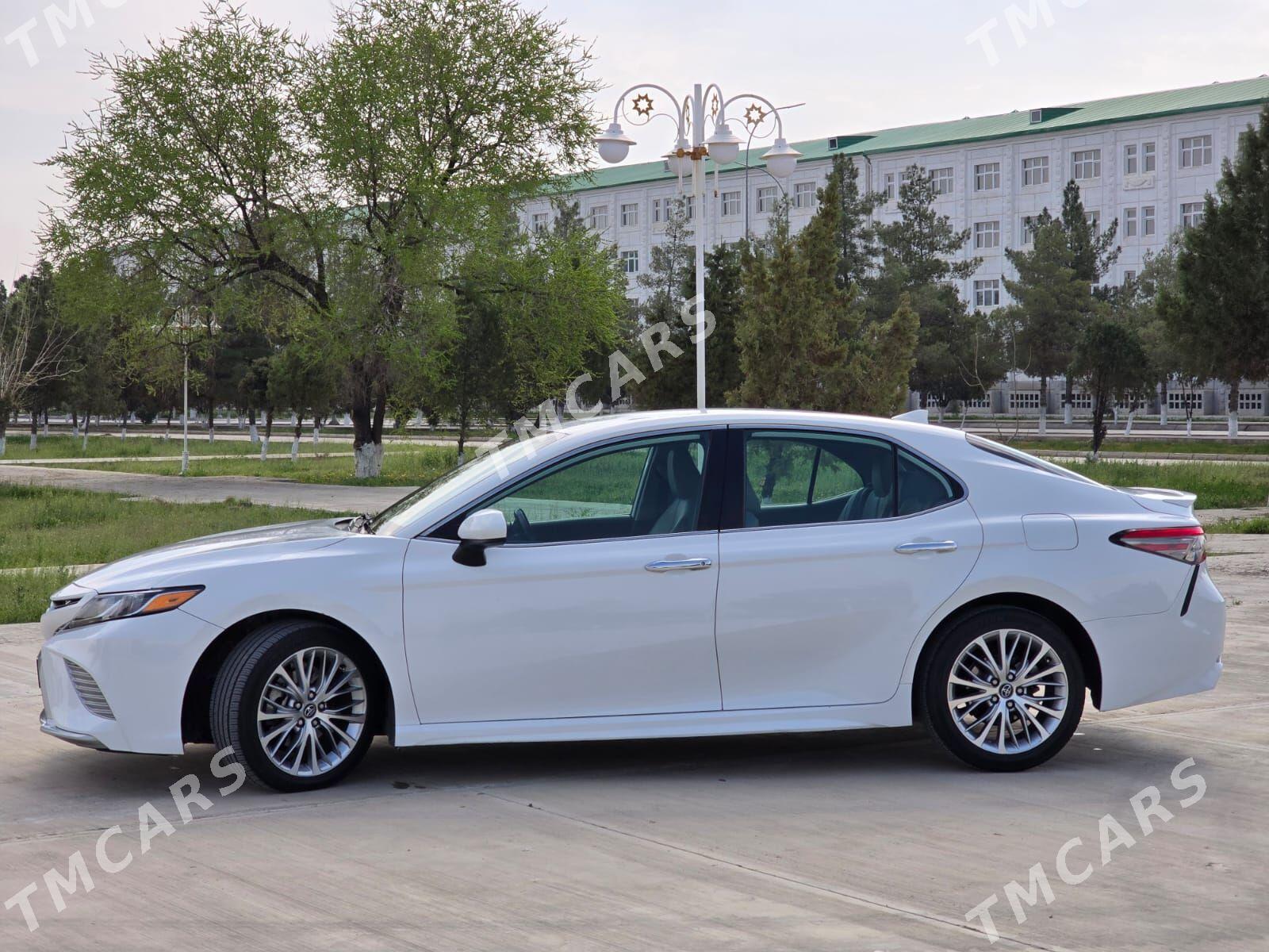 Toyota Camry 2020 - 325 000 TMT - Ашхабад - img 2