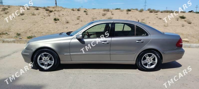 Mercedes-Benz C320 2003 - 130 000 TMT - Türkmenbaşy - img 4