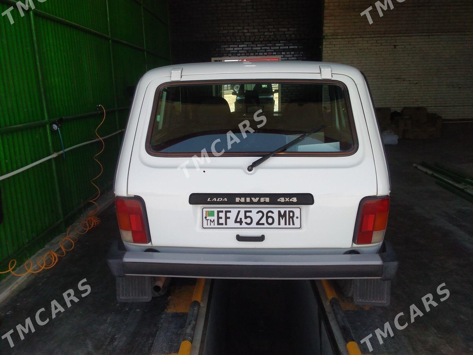 Lada Niva 2014 - 72 000 TMT - Мары - img 2