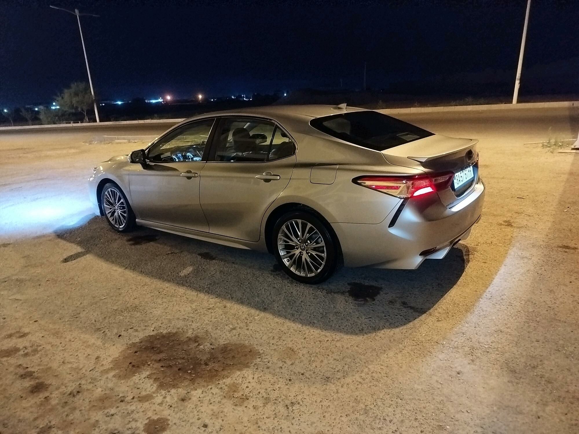 Toyota Camry 2020 - 330 000 TMT - Baýramaly - img 2