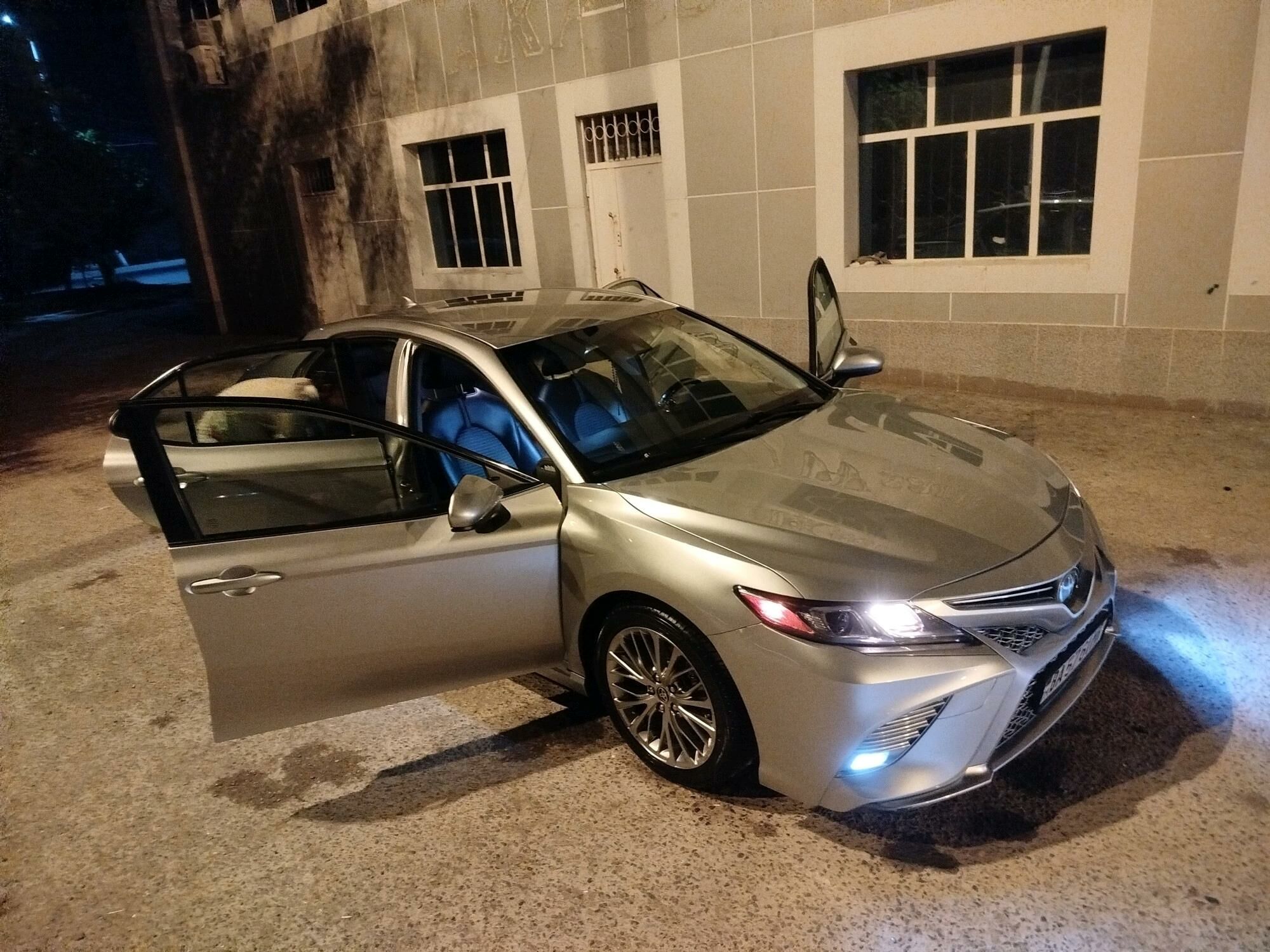 Toyota Camry 2020 - 330 000 TMT - Baýramaly - img 9