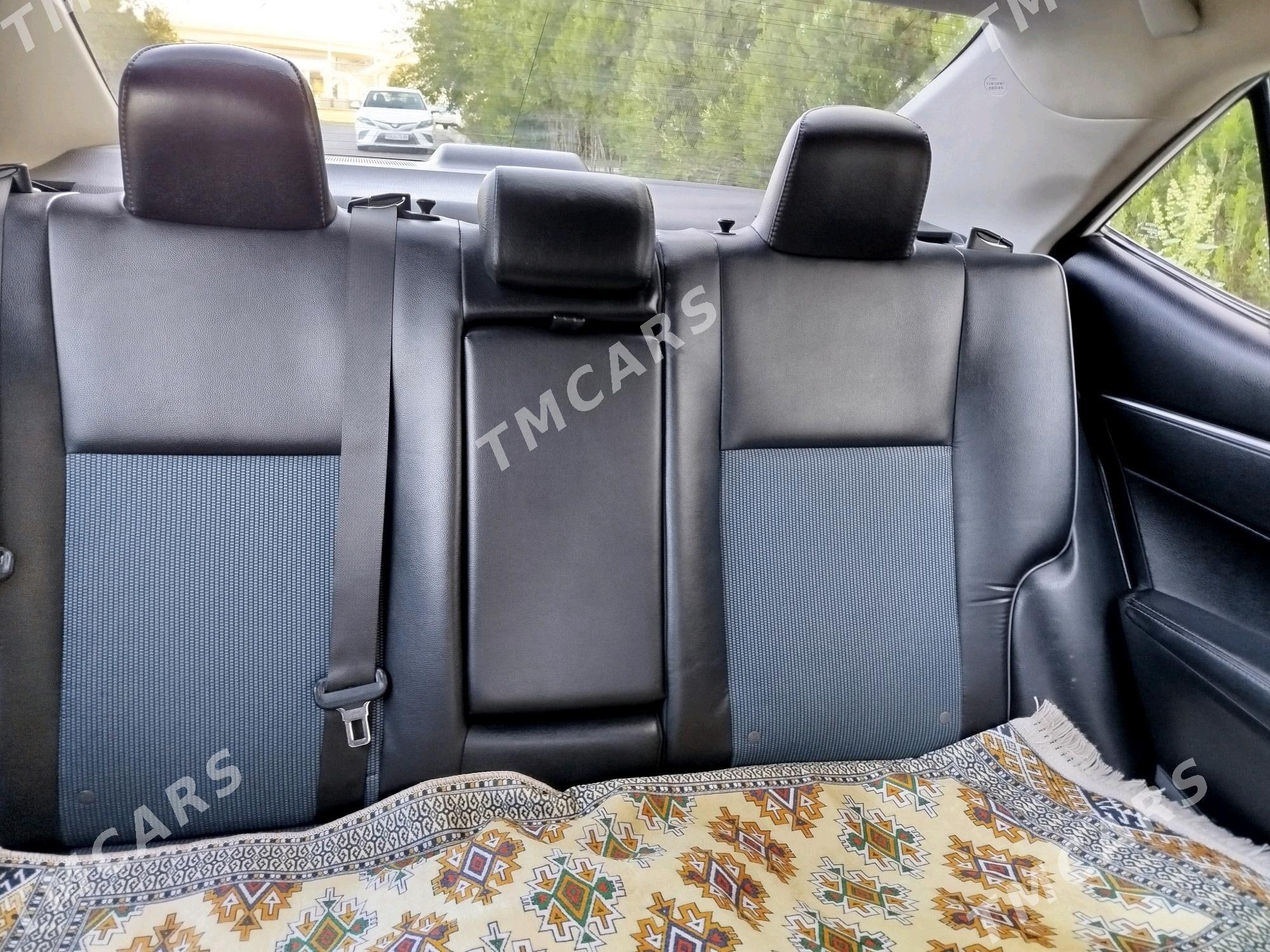 Toyota Corolla 2015 - 170 000 TMT - 8 мкр - img 3