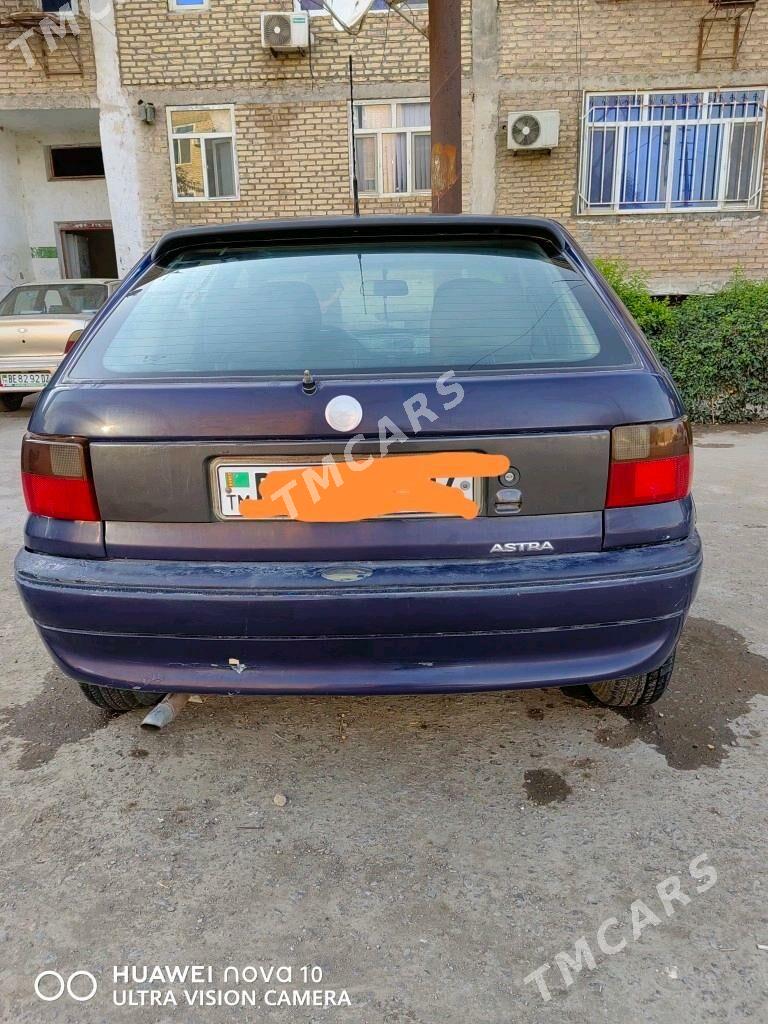 Opel Astra 1995 - 40 000 TMT - Дашогуз - img 4