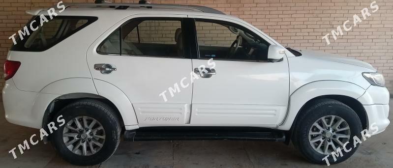 Toyota Fortuner 2011 - 280 000 TMT - Чарджоу - img 2