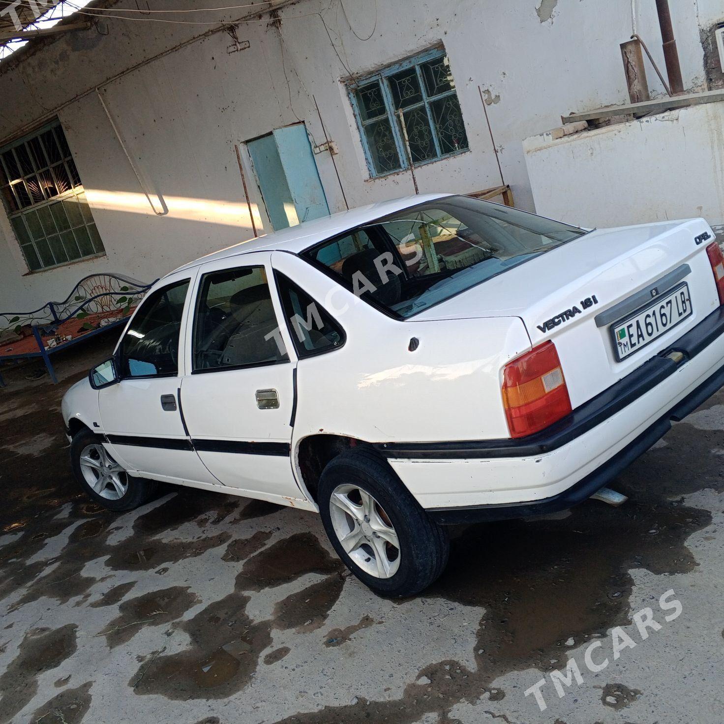 Opel Vectra 1991 - 24 000 TMT - Halaç - img 2