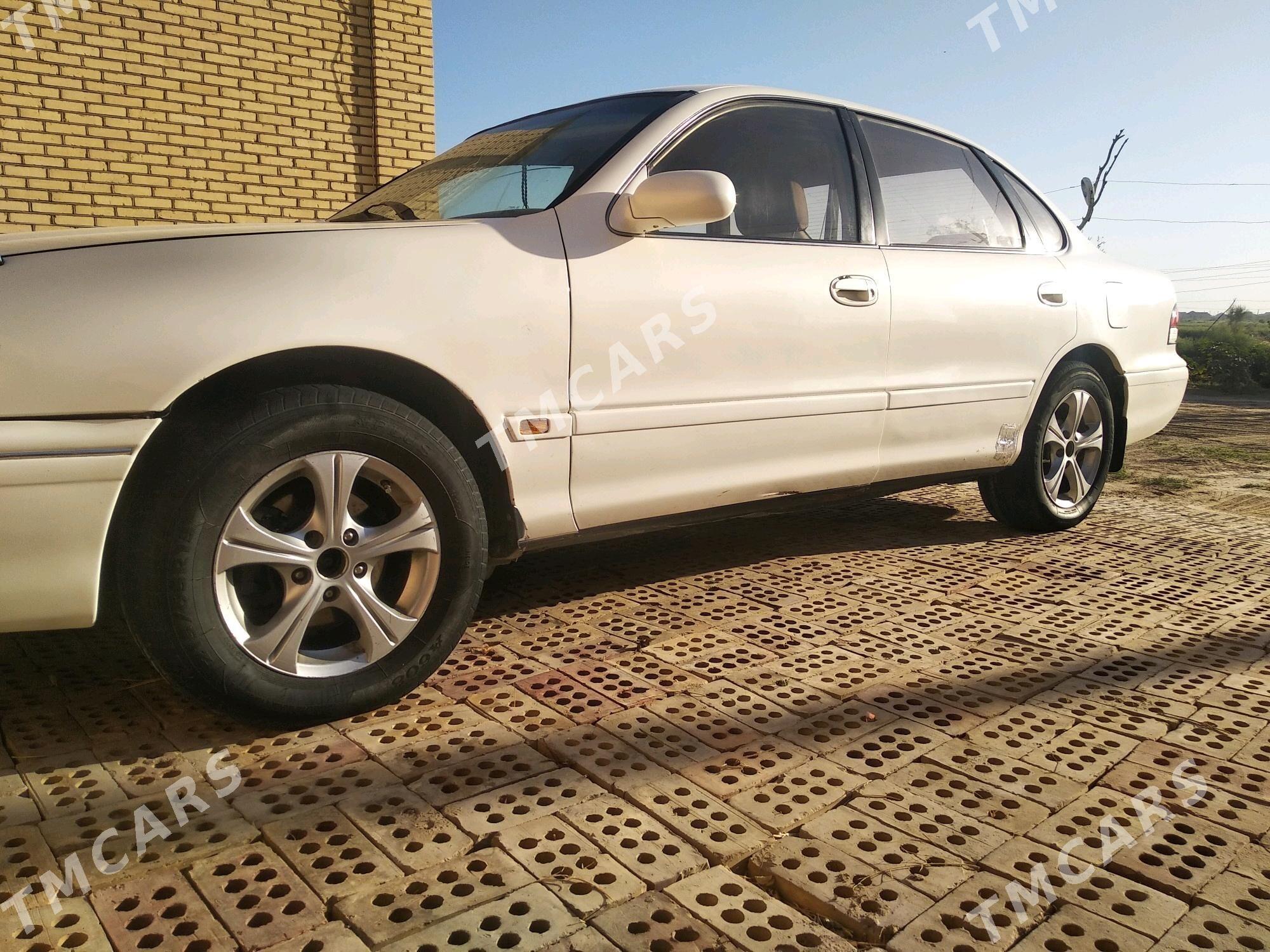 Toyota Avalon 1995 - 80 000 TMT - Mary - img 3