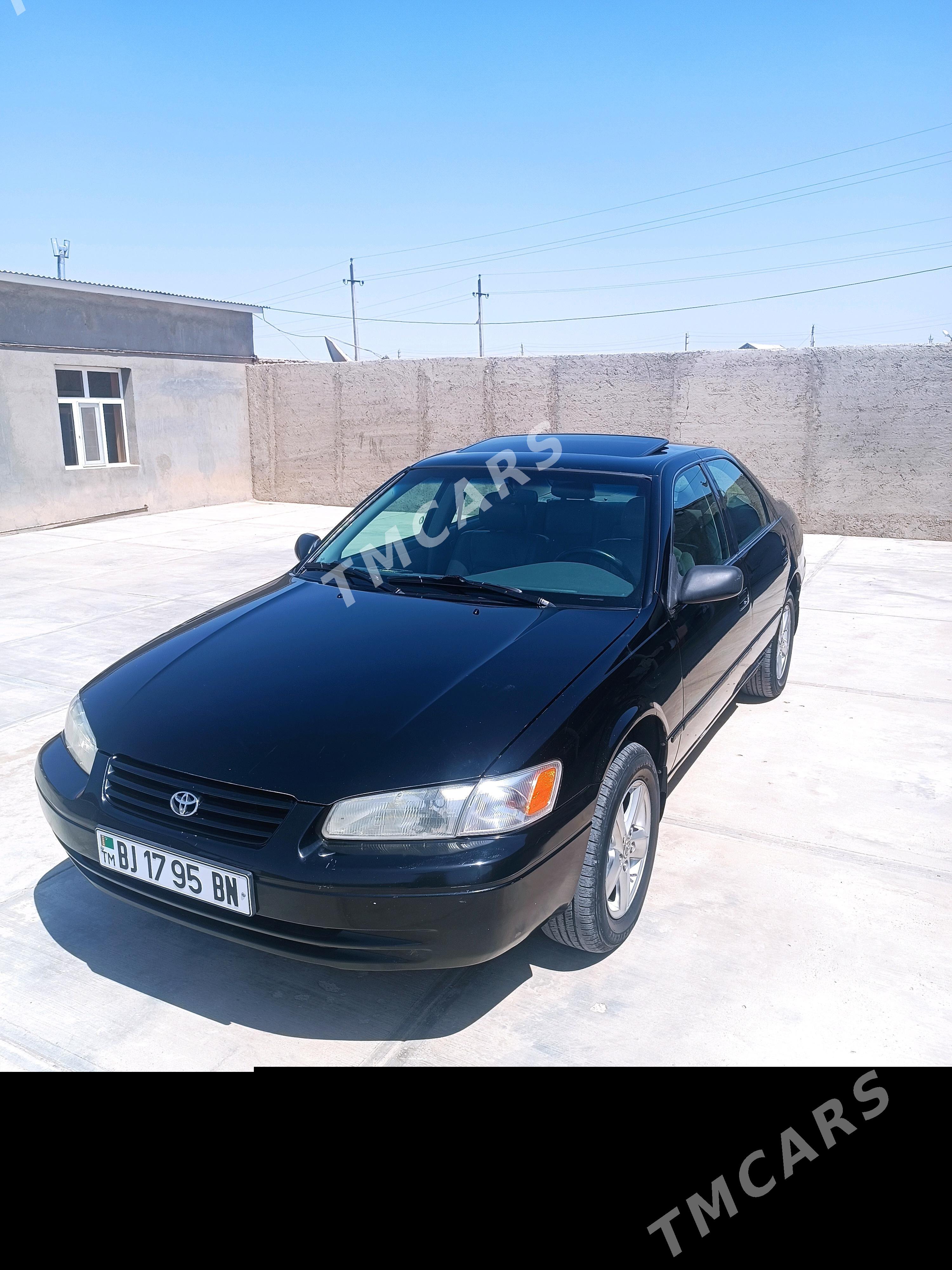 Toyota Camry 1999 - 125 000 TMT - Gyzylarbat - img 8