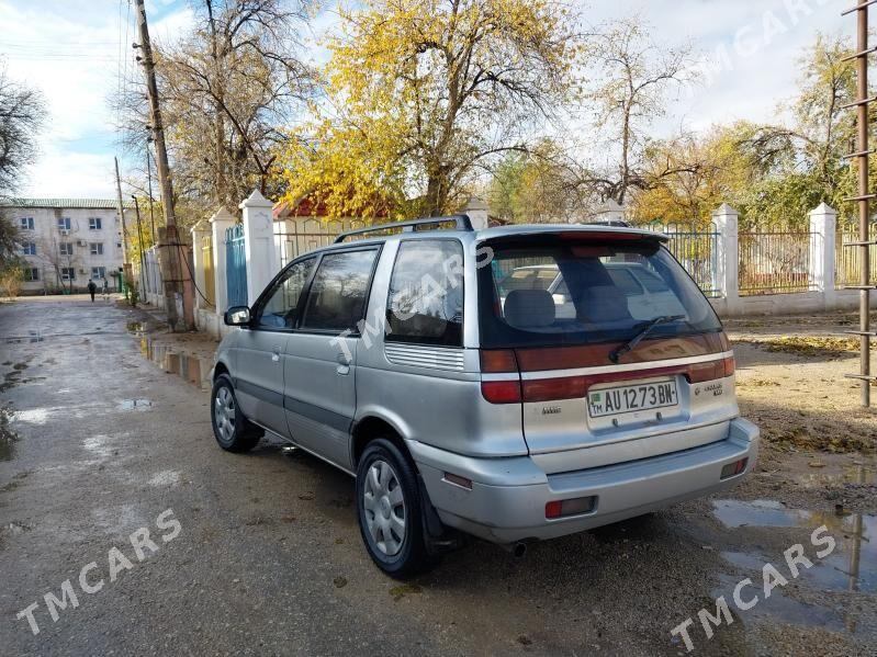 Mitsubishi Chariot 1992 - 30 000 TMT - Balkanabat - img 5