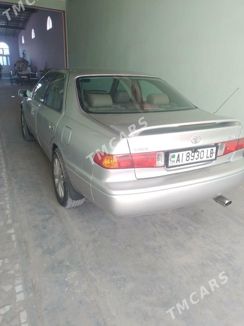 Toyota Camry 1999 - 150 000 TMT - Дянев - img 4