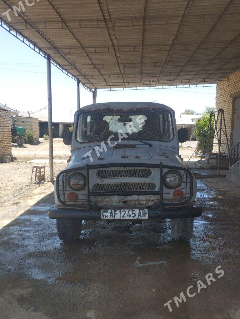 UAZ 469 1999 - 15 000 TMT - Теджен - img 4