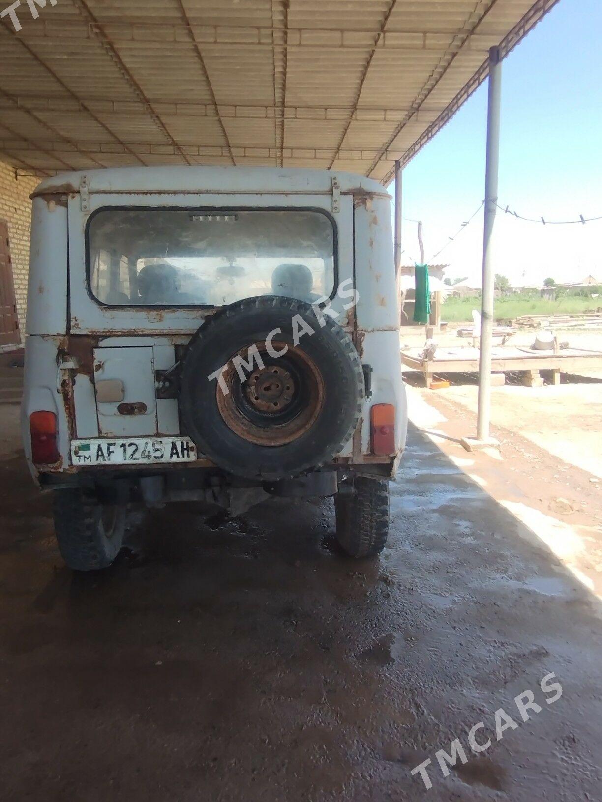 UAZ 469 1999 - 15 000 TMT - Теджен - img 2