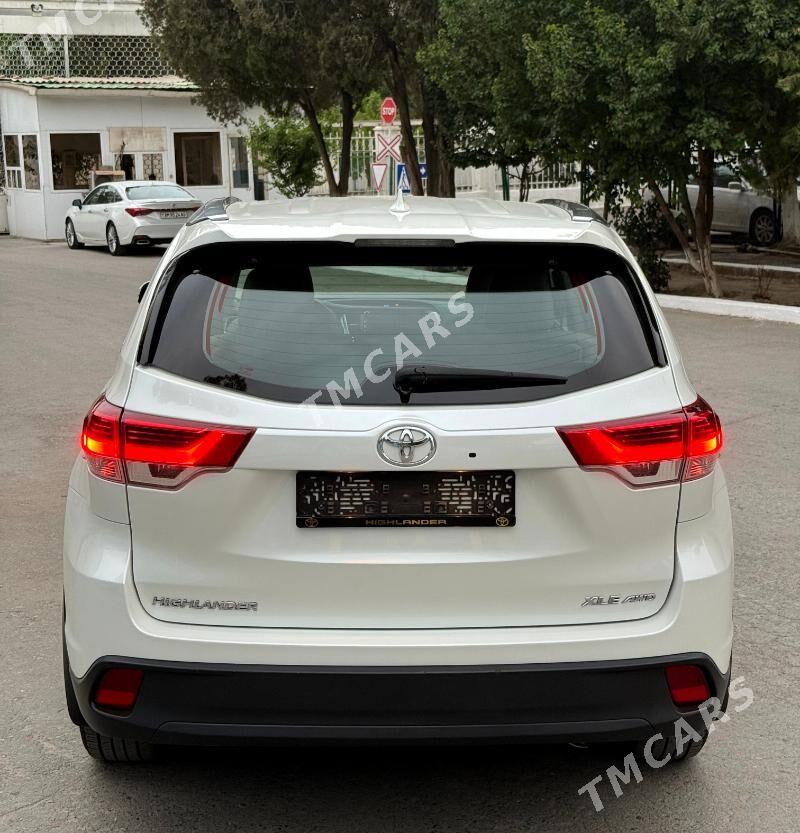 Toyota Highlander 2019 - 430 000 TMT - Aşgabat - img 3