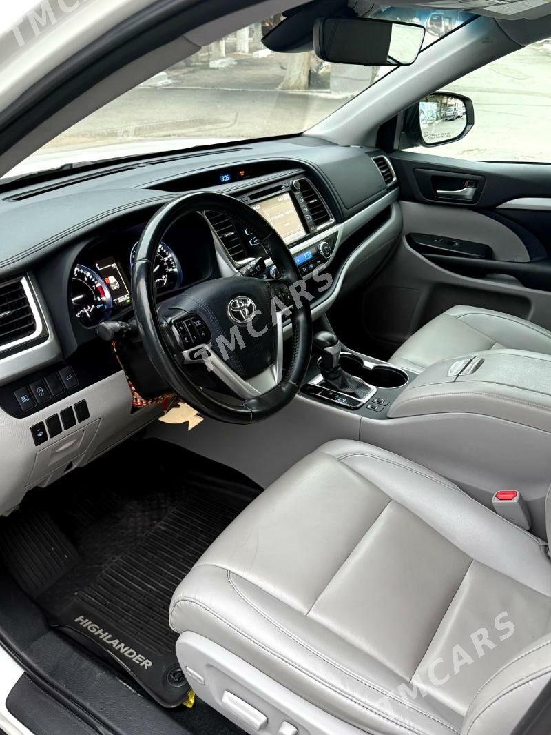 Toyota Highlander 2019 - 430 000 TMT - Aşgabat - img 7