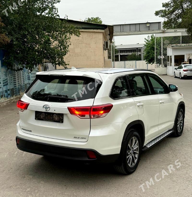 Toyota Highlander 2019 - 430 000 TMT - Aşgabat - img 4