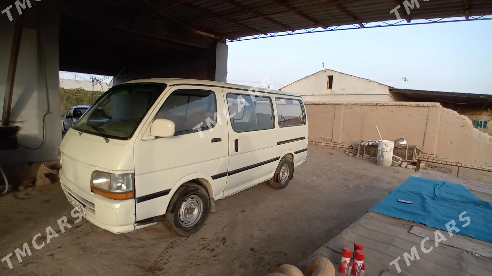 Toyota Hiace 1993 - 40 000 TMT - Сакар - img 3