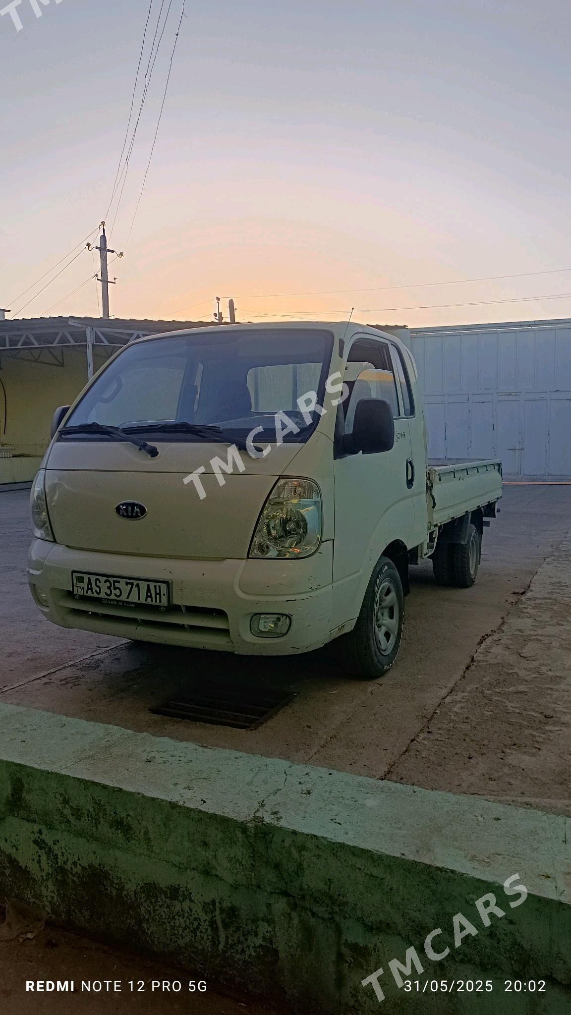 Hyundai H100 2011 - 142 000 TMT - Бахарден - img 3