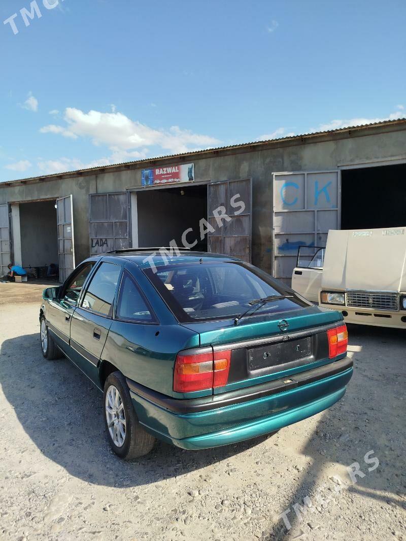 Opel Vectra 1995 - 36 000 TMT - Гызыларбат - img 9