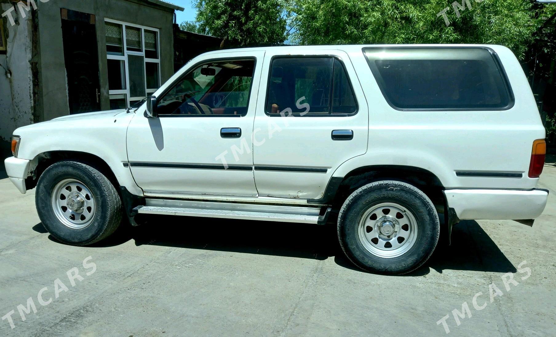 Toyota 4Runner 1991 - 50 000 TMT - Bäherden - img 2