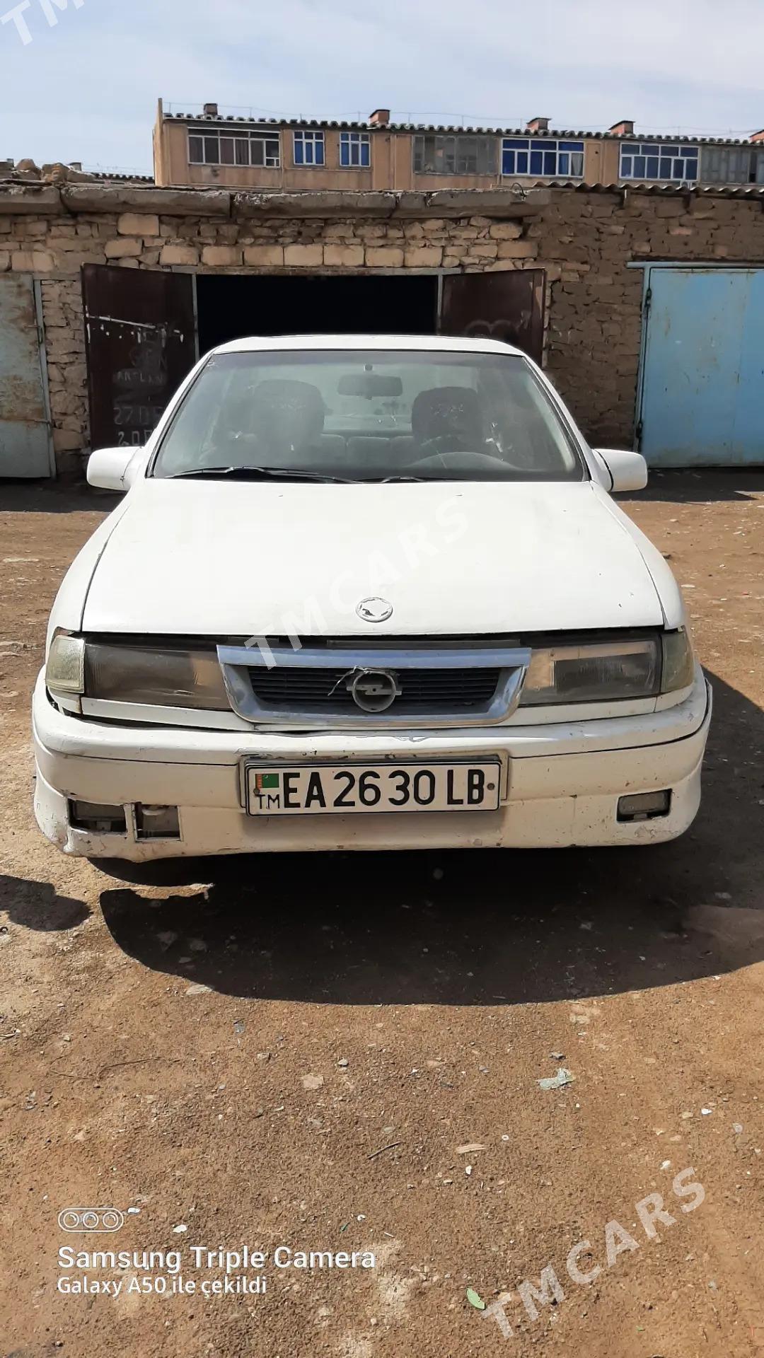 Opel Vectra 1991 - 13 000 TMT - Köýtendag - img 3