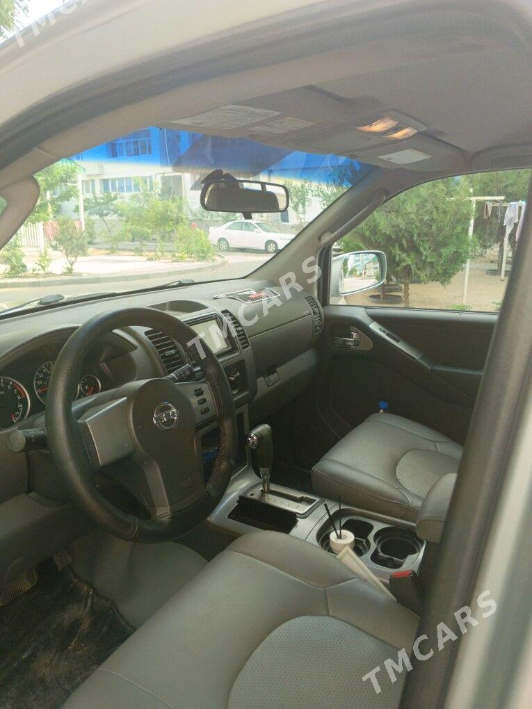 Nissan Pathfinder 2005 - 130 000 TMT - Türkmenbaşy - img 2