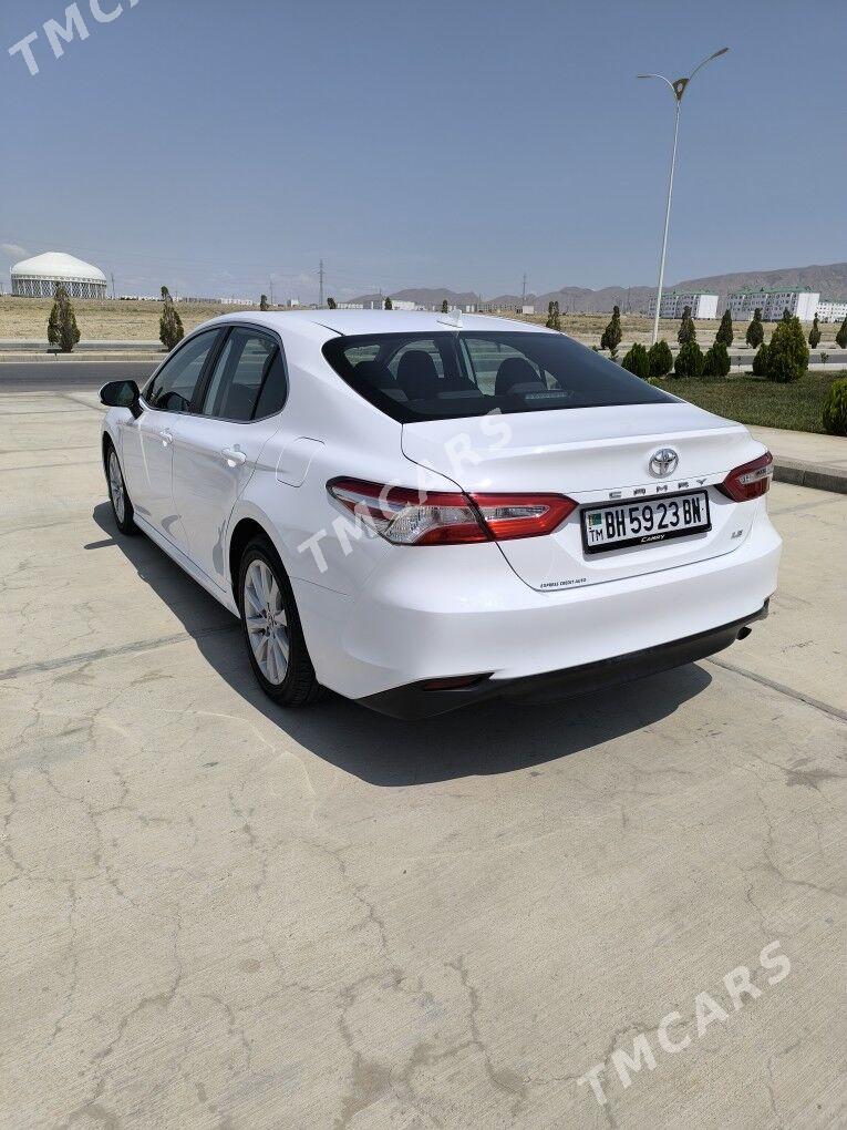 Toyota Camry 2020 - 325 000 TMT - Балканабат - img 3