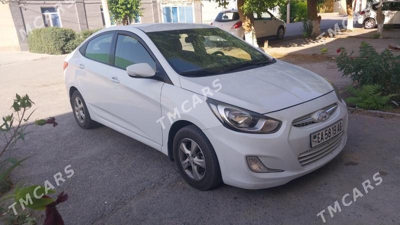 Hyundai Accent 2011 - 140 000 TMT - Ашхабад - img 2