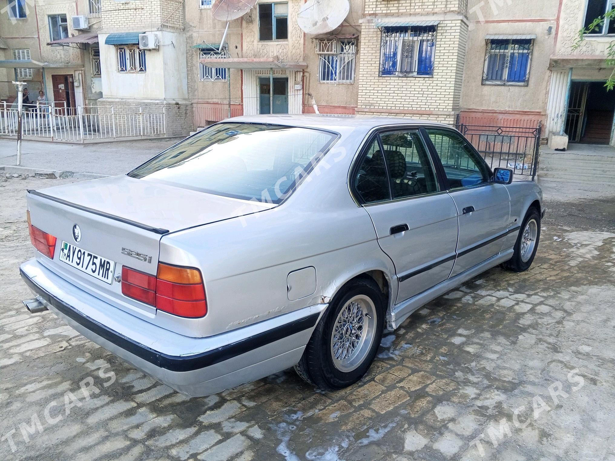 BMW 525 1994 - 65 000 TMT - Мары - img 7