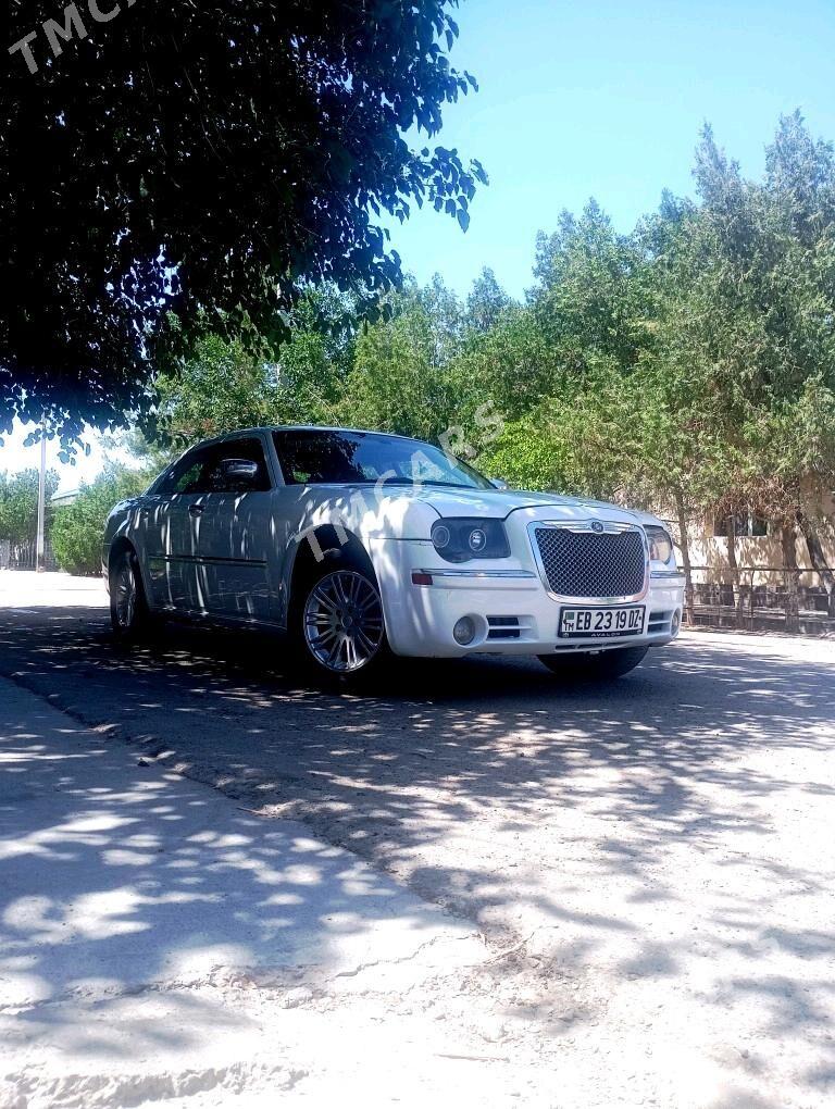 Chrysler 300C 2010 - 100 000 TMT - Daşoguz - img 7