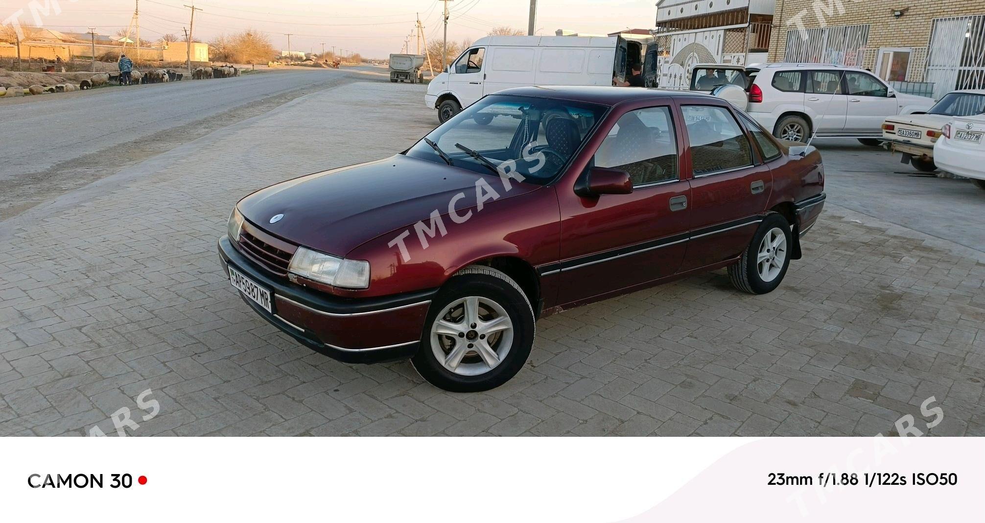 Opel Vectra 1989 - 27 000 TMT - Baýramaly - img 6