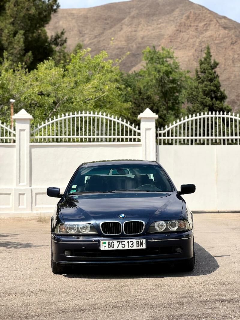 BMW E39 2002 - 126 000 TMT - Gumdag - img 2