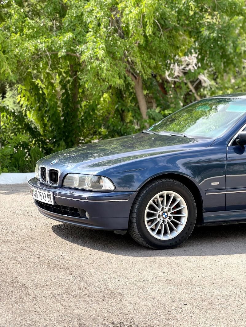 BMW E39 2002 - 126 000 TMT - Gumdag - img 7