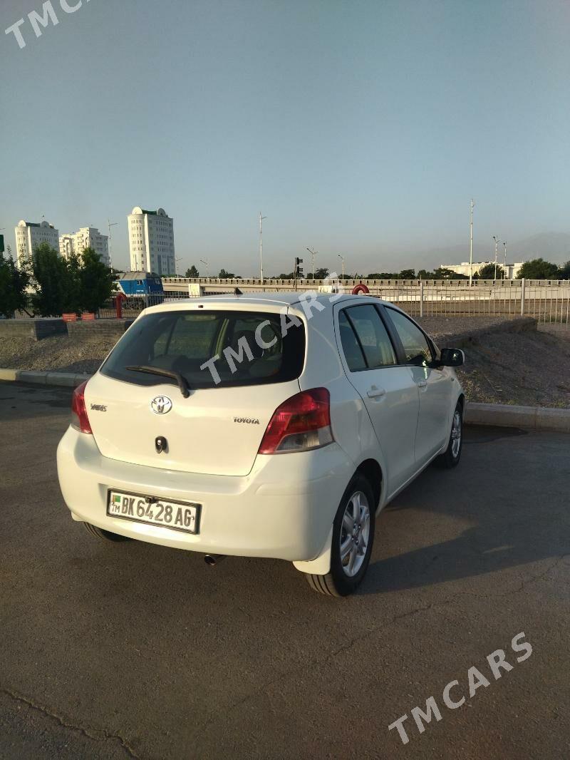 Toyota Yaris 2010 - 125 000 TMT - Ашхабад - img 2