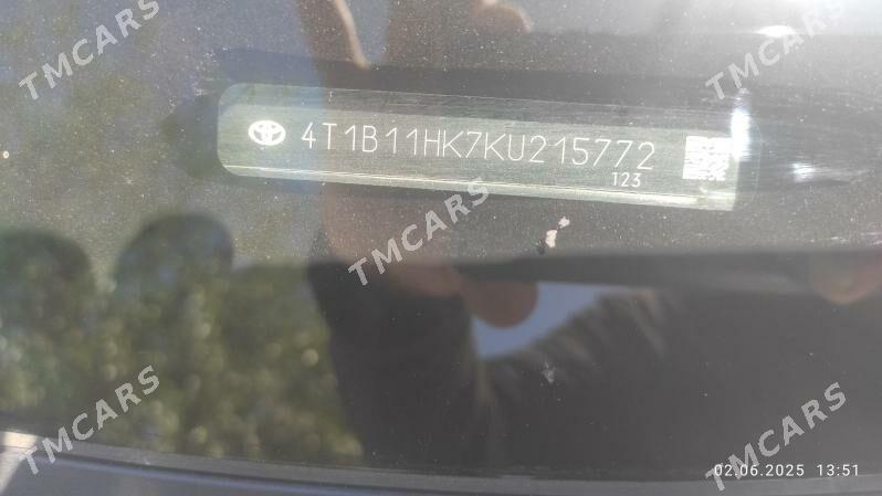 Toyota Camry 2019 - 380 000 TMT - Мары - img 3