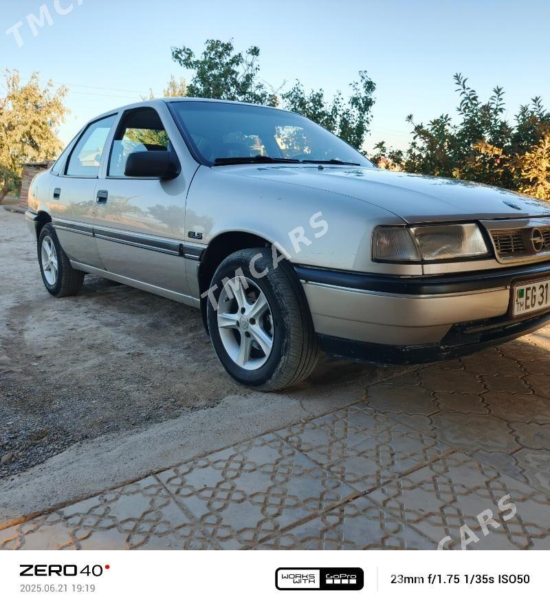 Opel Vectra 1989 - 45 000 TMT - Мургап - img 4
