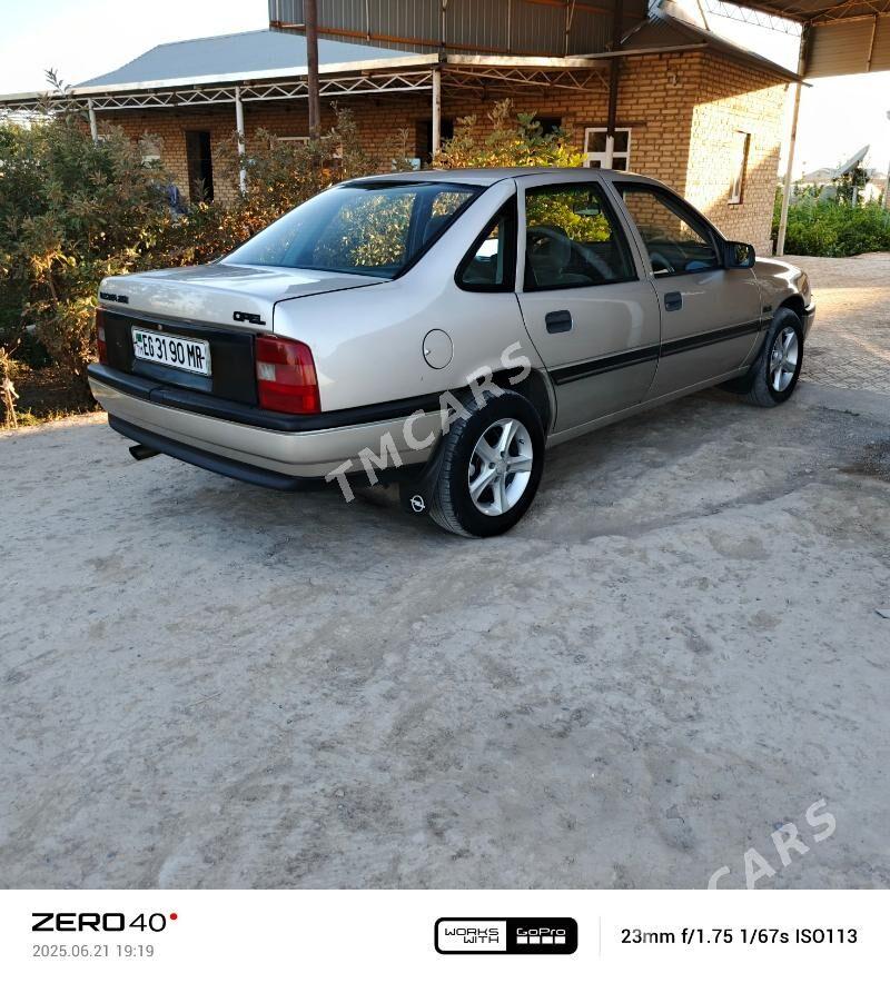 Opel Vectra 1989 - 45 000 TMT - Мургап - img 9