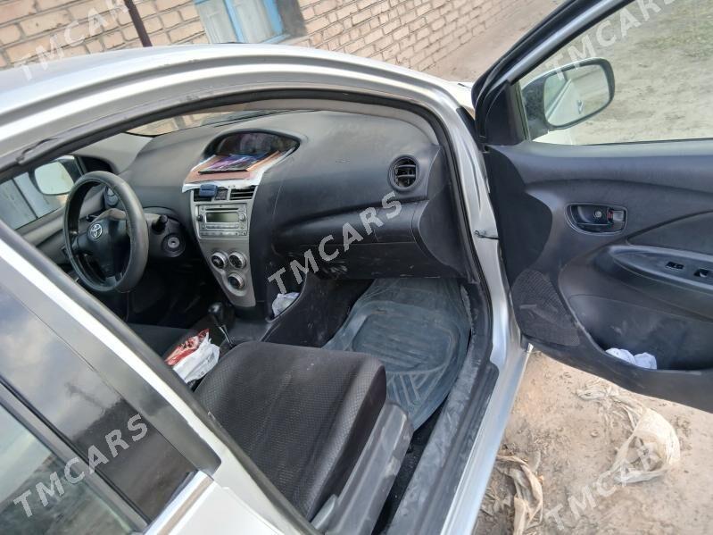 Toyota Yaris 2007 - 130 000 TMT - Гызыларбат - img 6
