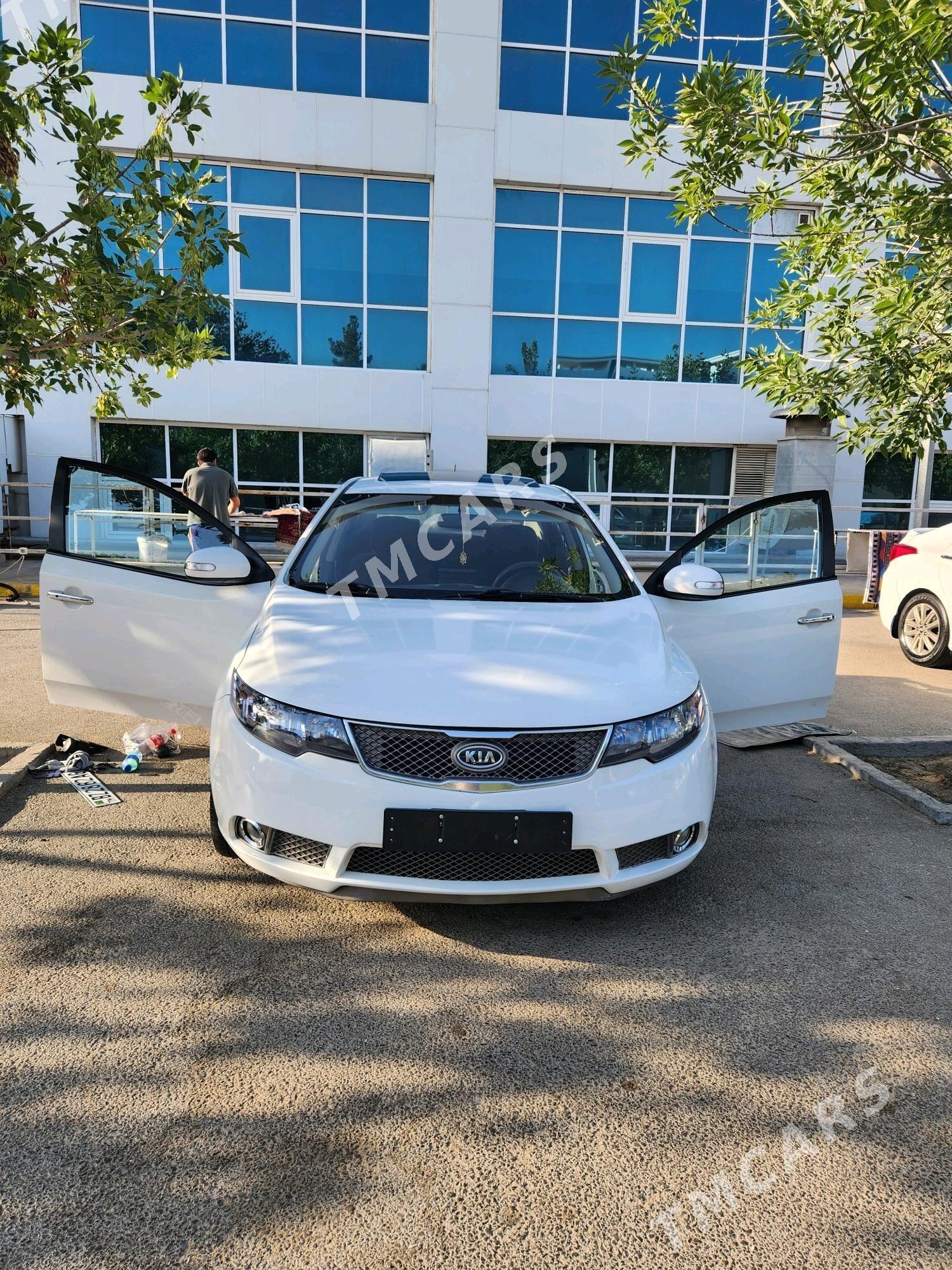 Kia Cerato 2010 - 140 000 TMT - Ашхабад - img 4