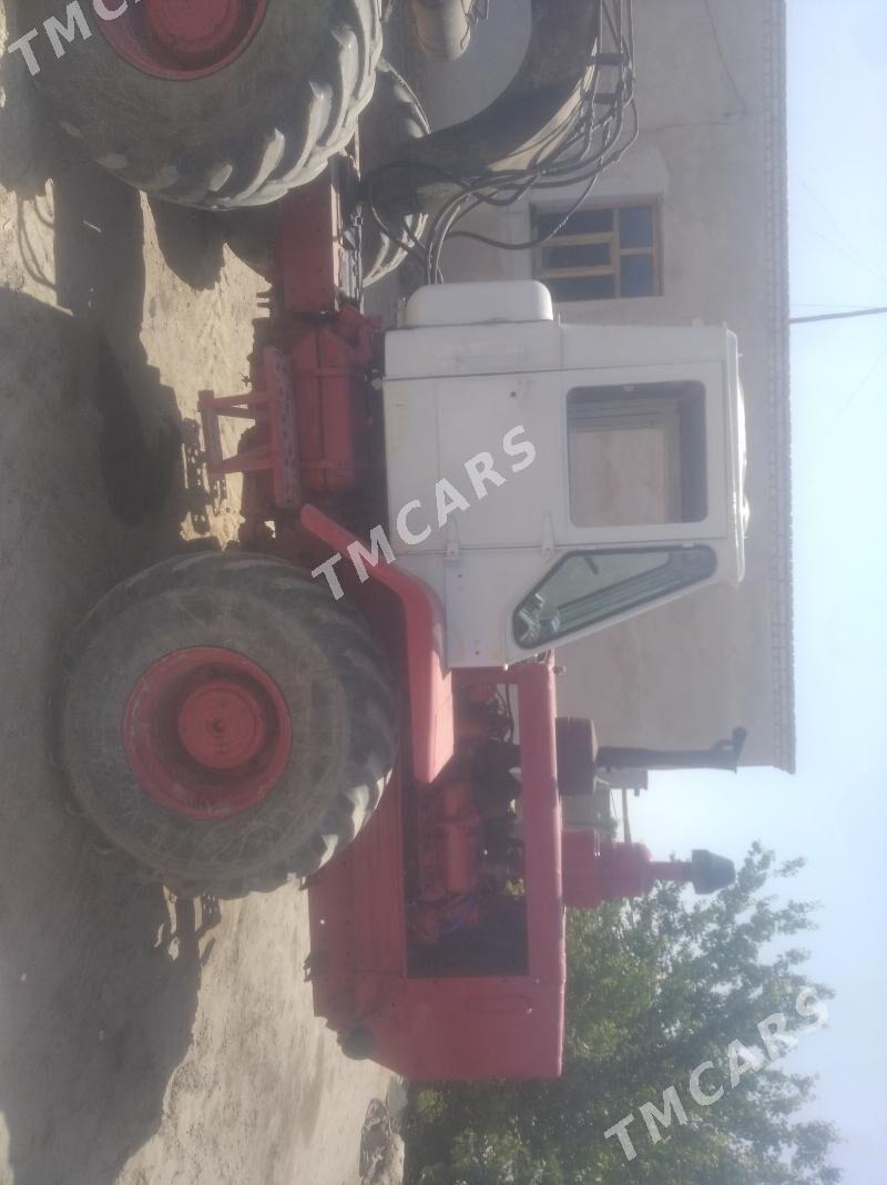 MTZ 82 1990 - 90 000 TMT - Şabat etr. - img 3