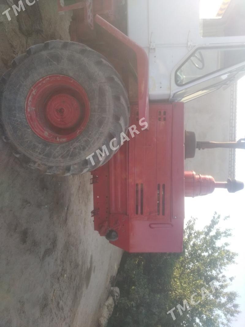 MTZ 82 1990 - 90 000 TMT - Şabat etr. - img 2