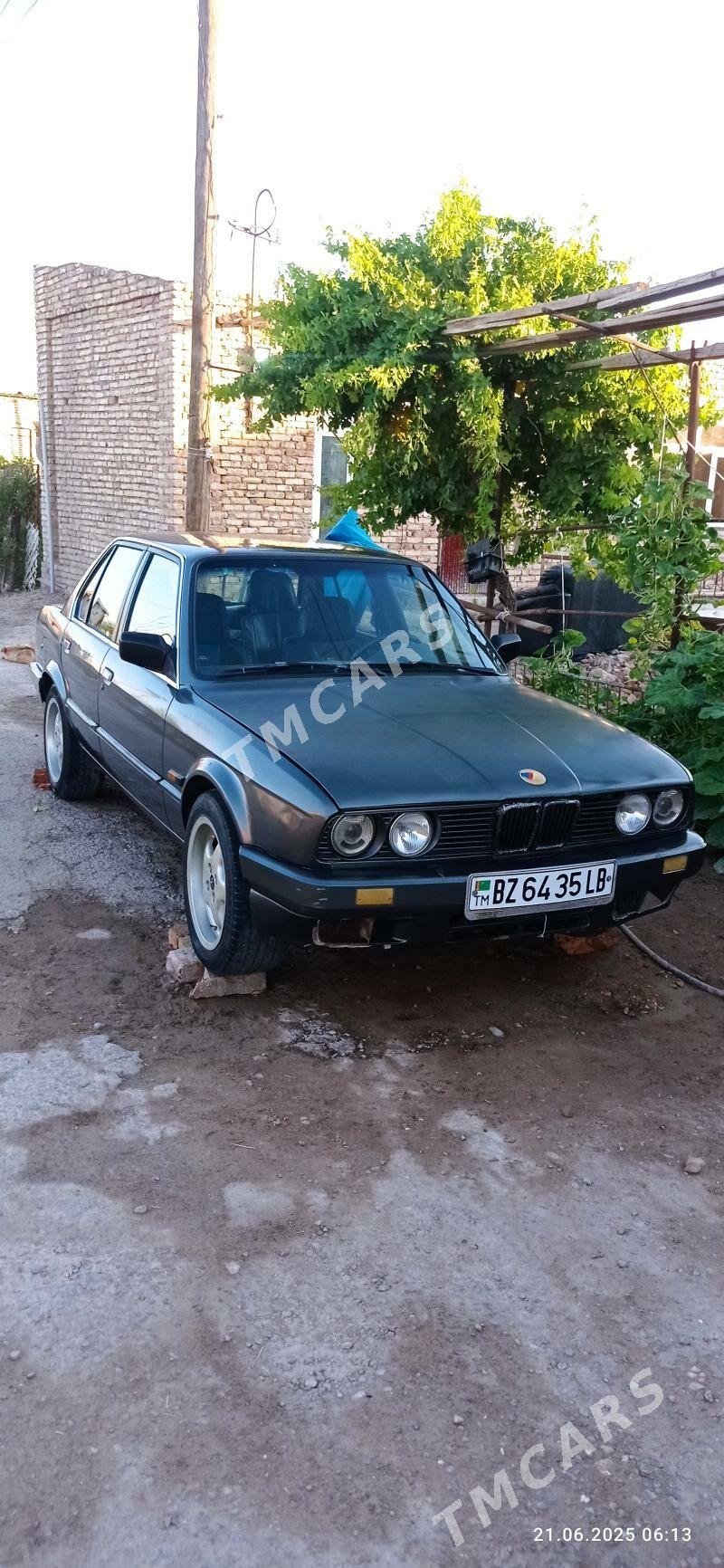 BMW 3 Series 1991 - 26 000 TMT - Türkmenabat - img 4