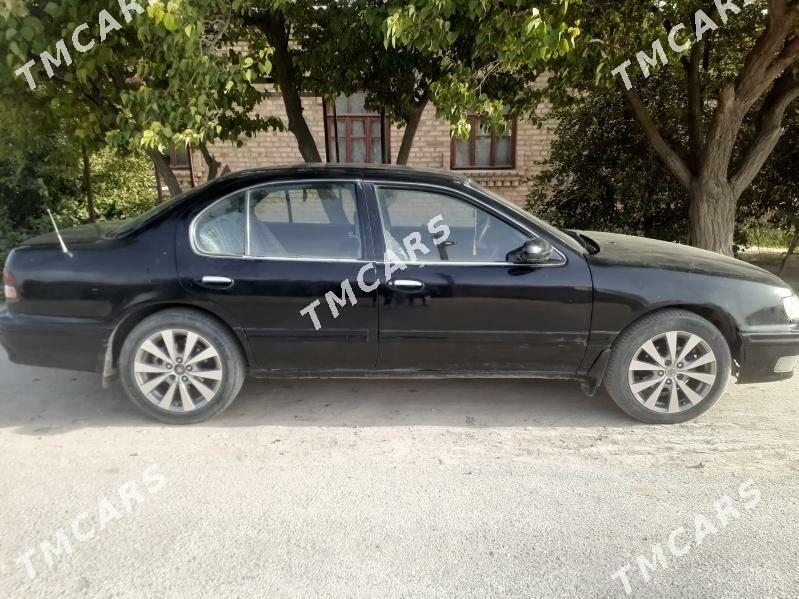 Nissan Maxima 1995 - 30 000 TMT - Kerki - img 3