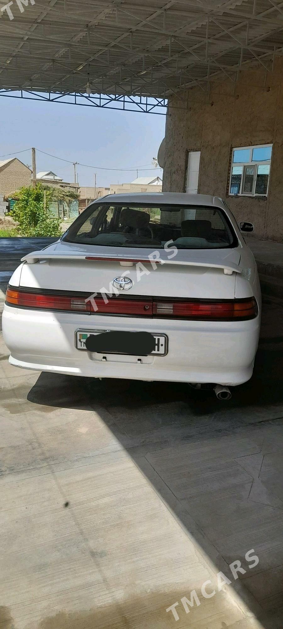 Toyota Mark II 1993 - 30 000 TMT - Sarahs - img 1