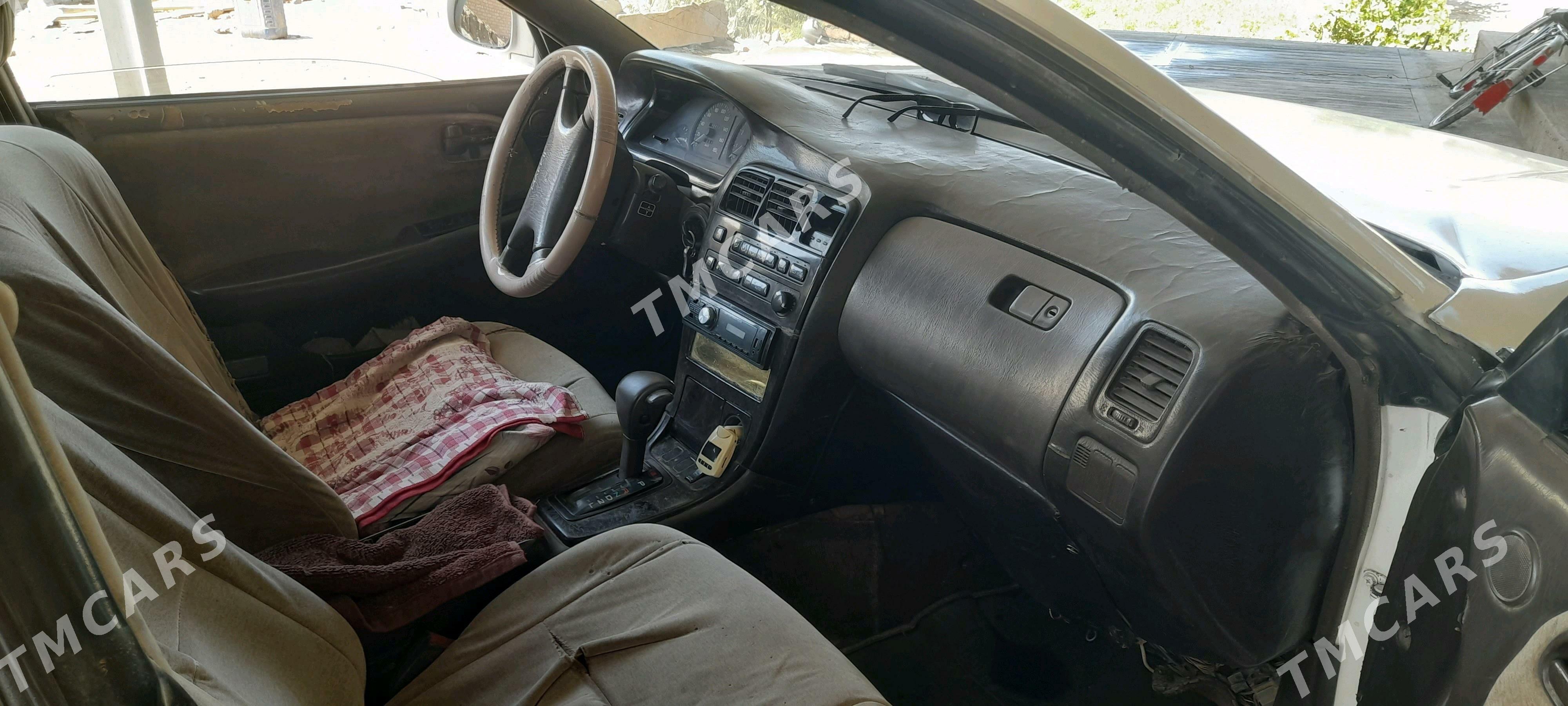 Toyota Mark II 1993 - 30 000 TMT - Sarahs - img 3